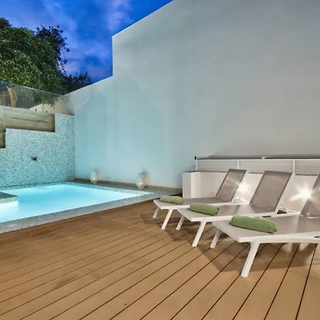 Elegantly Furnished Villa Heated Pool * Ix-Xaghra ta' Barra